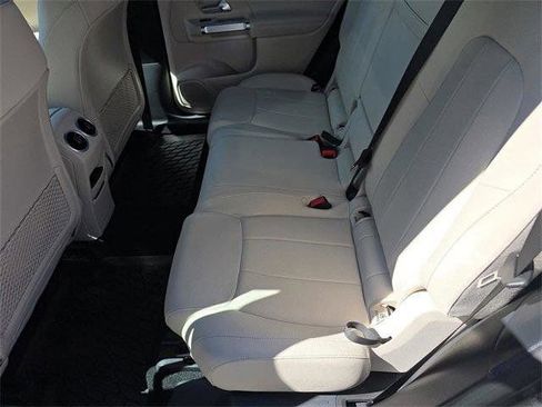 Certified 2026 Mercedes-Benz GLB 250 4MATIC image 18