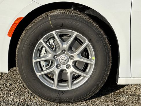 New 2026 Chrysler Voyager LX image 24