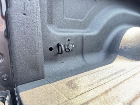 Used 2017 RAM 1500 Big Horn AWD/4WD image 36