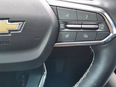 Used 2024 Chevrolet Equinox EV LT FWD image 29