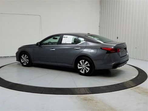 Used 2025 Nissan Altima 2.5 S image 5