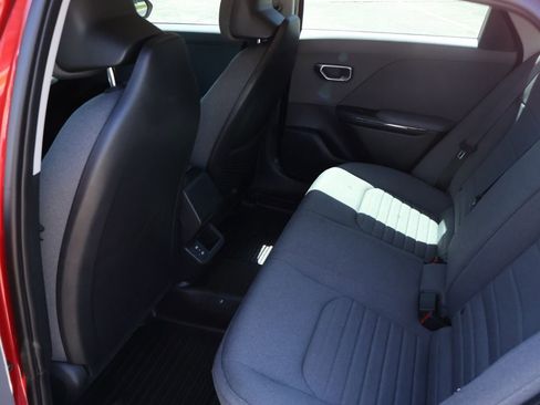 Used 2025 Kia K4 EX FWD image 11
