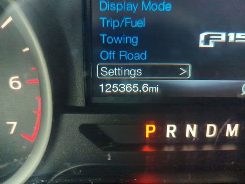 Used 2018 Ford F150 XLT w/ Trailer Tow Package image 20