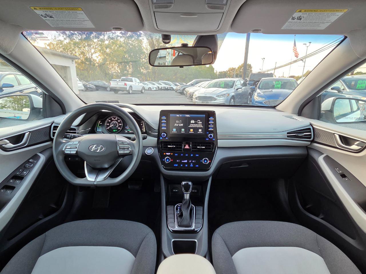 Used 2020 Hyundai Ioniq Blue FWD image 2