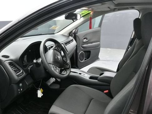Used 2019 Honda HR-V EX image 13