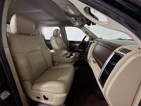 Used 2016 RAM 1500 Laramie w/ Convenience Group image 23