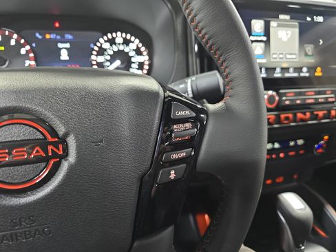 New 2026 Nissan Frontier PRO-4X w/ Pro-4x Convenience Package image 17