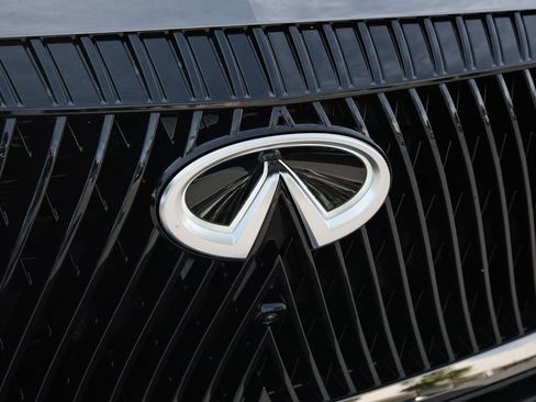 Certified 2026 INFINITI QX80 Autograph w/ Autograph Exterior Package AWD/4WD image 4