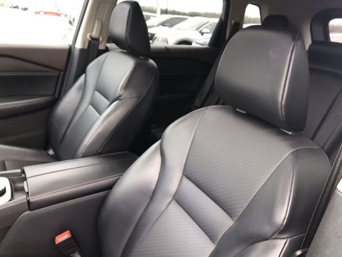 Used 2023 Nissan Rogue SV w/ SV Premium B Package AWD/4WD image 11