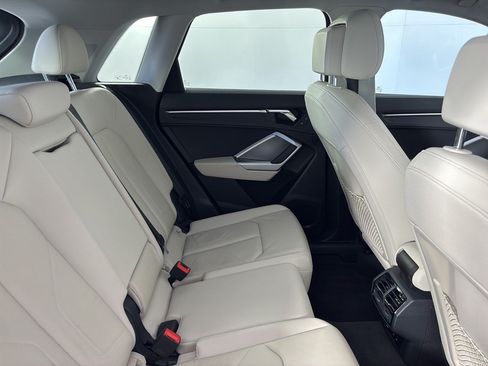 Used 2020 Audi Q3 2.0T Premium AWD/4WD image 29