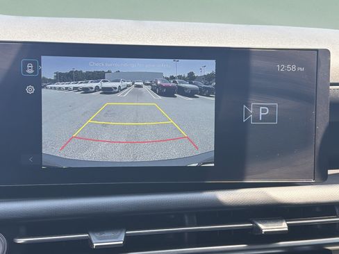 Certified 2025 Hyundai Tucson SE FWD image 8