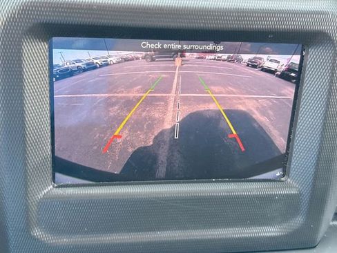 Used 2019 Jeep Wrangler Unlimited Sport S AWD/4WD image 17