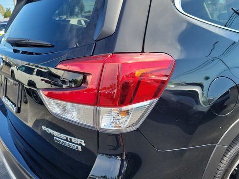 Certified 2024 Subaru Forester Touring AWD/4WD image 11