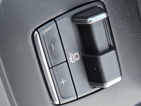 Used 2022 GMC Sierra 1500 Denali w/ Technology Package image 24