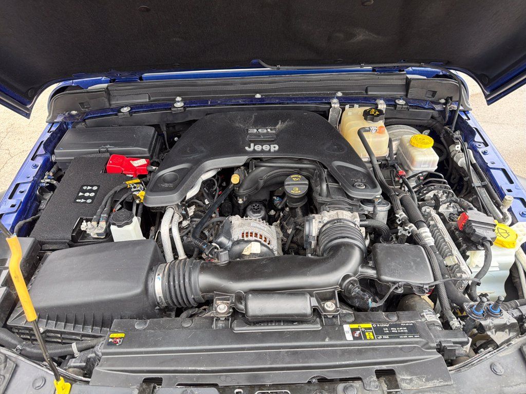 Used 2020 Jeep Wrangler Unlimited Sport AWD/4WD image 22