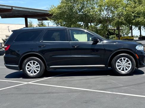 Used 2023 Dodge Durango SXT RWD image 10