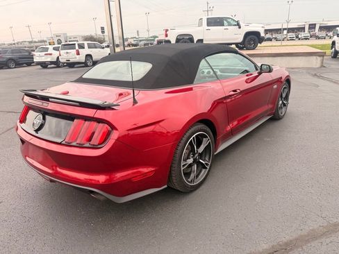 Used 2017 Ford Mustang GT Premium RWD image 5