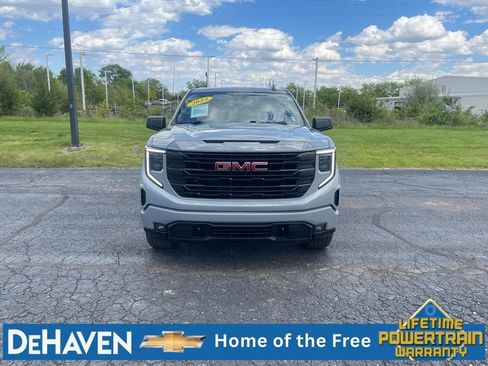 Used 2024 GMC Sierra 1500 Elevation AWD/4WD image 9