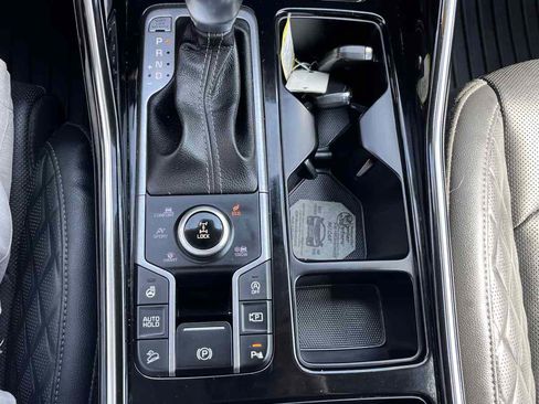 Used 2022 Kia Sorento SX Prestige AWD/4WD image 11