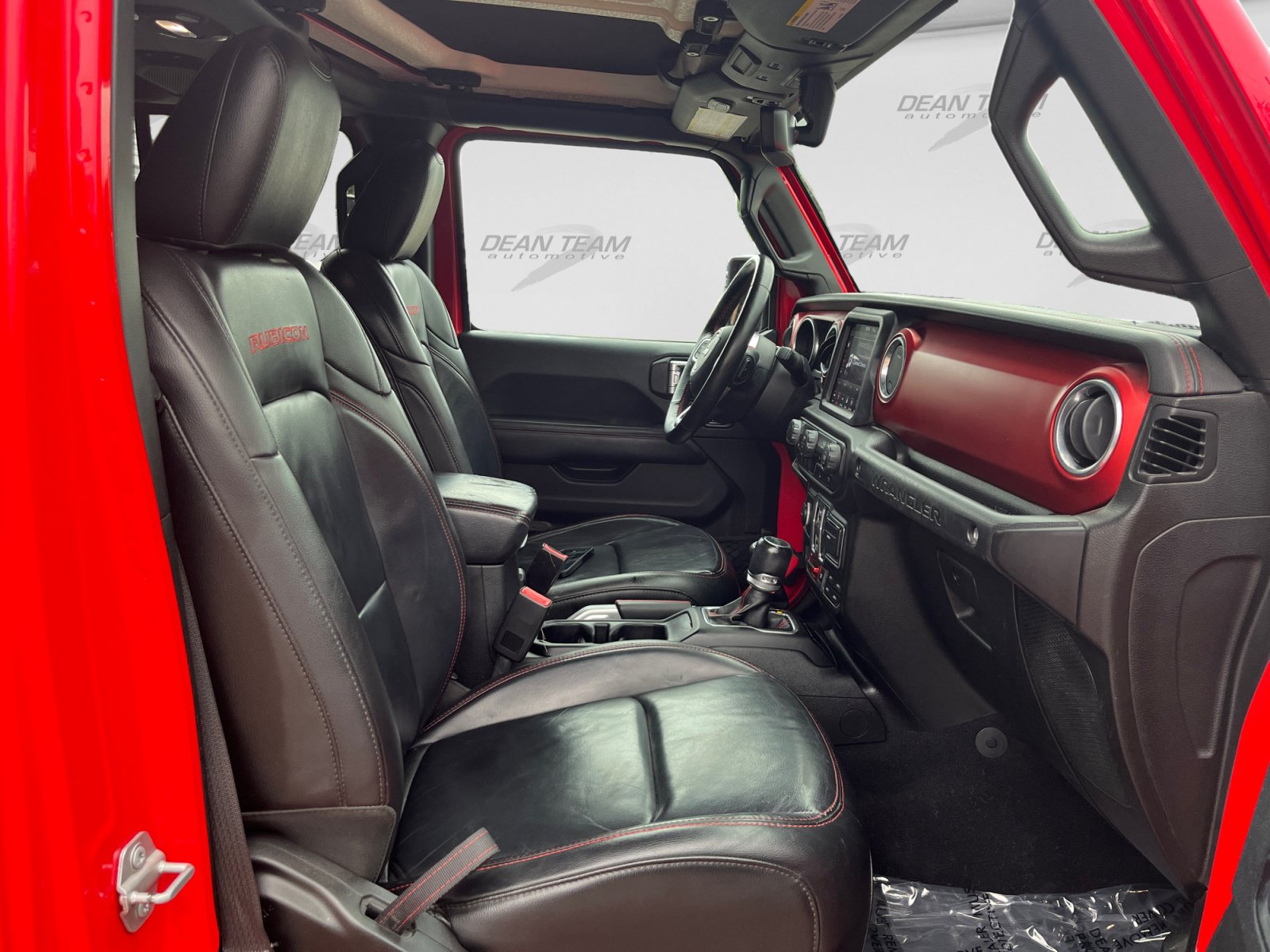 Used 2018 Jeep Wrangler Unlimited Rubicon AWD/4WD image 17
