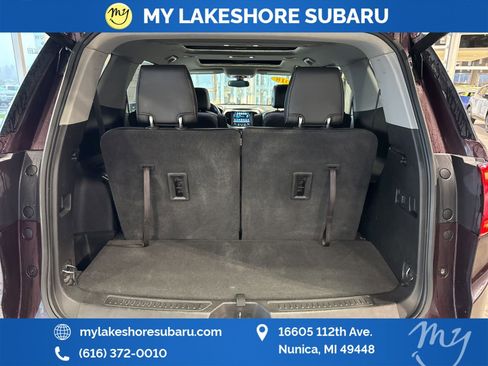 Used 2018 GMC Acadia SLT image 27