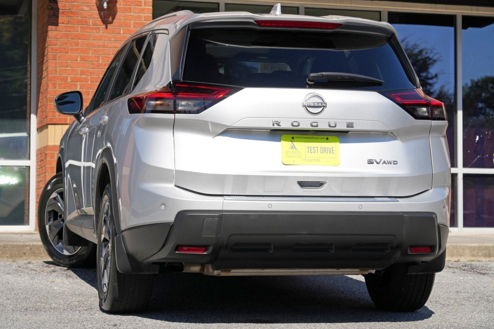 Used 2024 Nissan Rogue SV w/ SV Premium Package AWD/4WD image 5