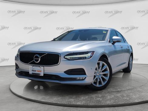 Used 2017 Volvo S90 T6 Momentum w/ Climate Package AWD/4WD image 3