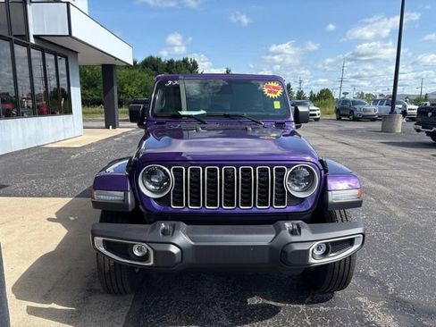 New 2026 Jeep Wrangler Unlimited Sahara w/ Technology Group AWD/4WD image 8