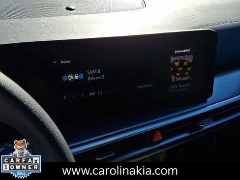 Used 2025 Kia Sorento LX image 16