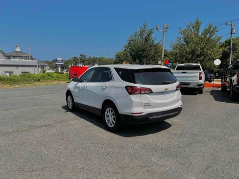Used 2023 Chevrolet Equinox LT w/ LPO, Floor Liner Package image 5