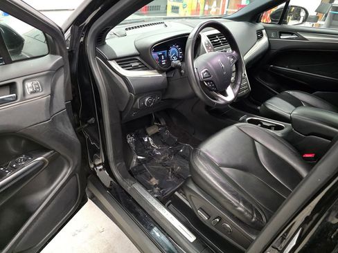 Used 2019 Lincoln MKC Premiere image 15