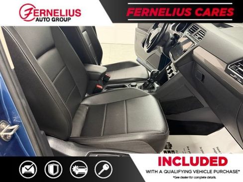 Used 2018 Volkswagen Tiguan SEL AWD/4WD image 30