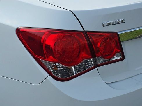 Used 2014 Chevrolet Cruze LT FWD image 30