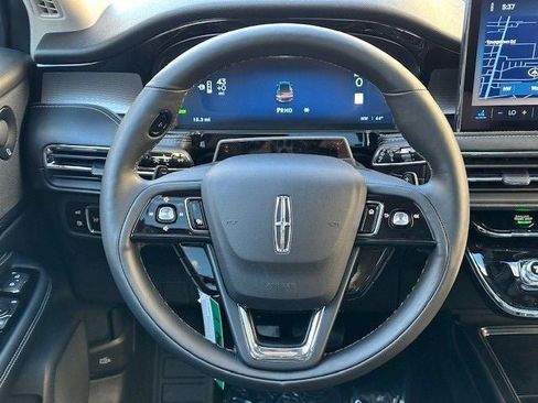 New 2026 Lincoln Corsair Grand Touring AWD/4WD image 32