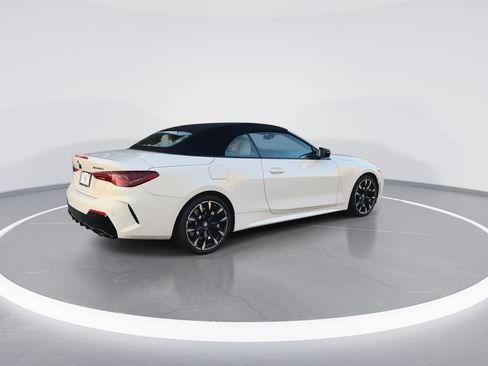 Used 2025 BMW 440i xDrive Convertible image 8