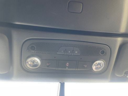 Used 2014 Audi RS 5 Cabriolet image 25