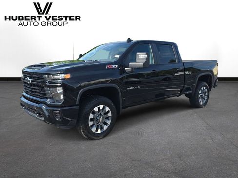 New 2026 Chevrolet Silverado 2500 Custom w/ Custom Value Package AWD/4WD image 2