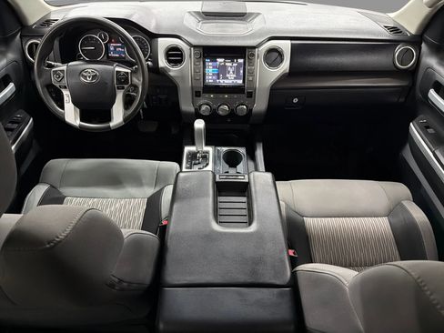 Used 2017 Toyota Tundra SR5 w/ SR5 Upgrade Package image 40