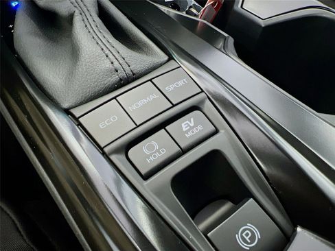 New 2026 Toyota Camry LE w/ Convenience Package image 13