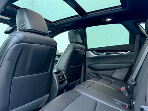 New 2025 Cadillac XT5 Premium Luxury w/ LPO, Floor Liner Package image 35