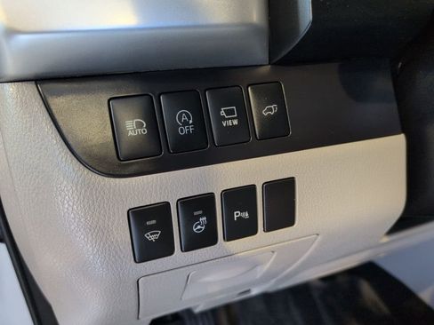Used 2017 Toyota Highlander Limited Platinum image 13