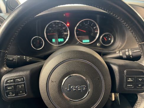 Used 2012 Jeep Wrangler Sport image 28