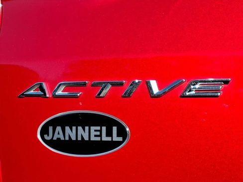 Used 2025 Ford Escape Active w/ Active Premium Tech Pack AWD/4WD image 75