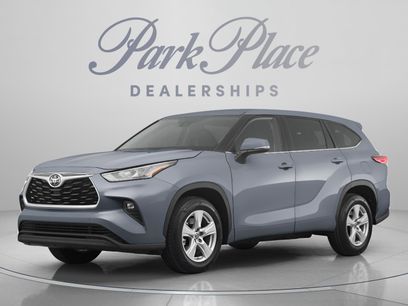 Used 2021 Toyota Highlander XLE