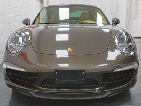 Used 2014 Porsche 911 Carrera 4S AWD/4WD image 3