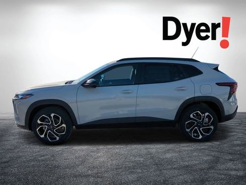 New 2026 Chevrolet Trax RS w/ Sunroof Package image 7