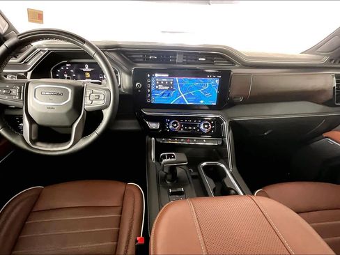 Certified 2026 GMC Sierra 1500 Denali Ultimate image 15