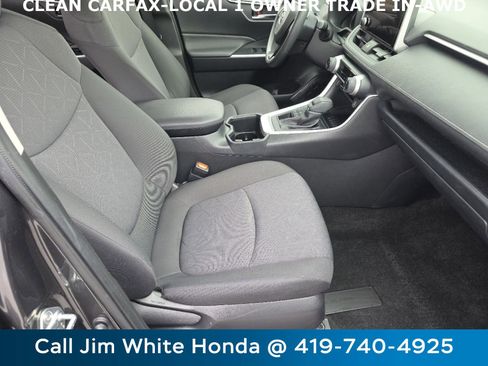 Used 2023 Toyota RAV4 XLE image 23