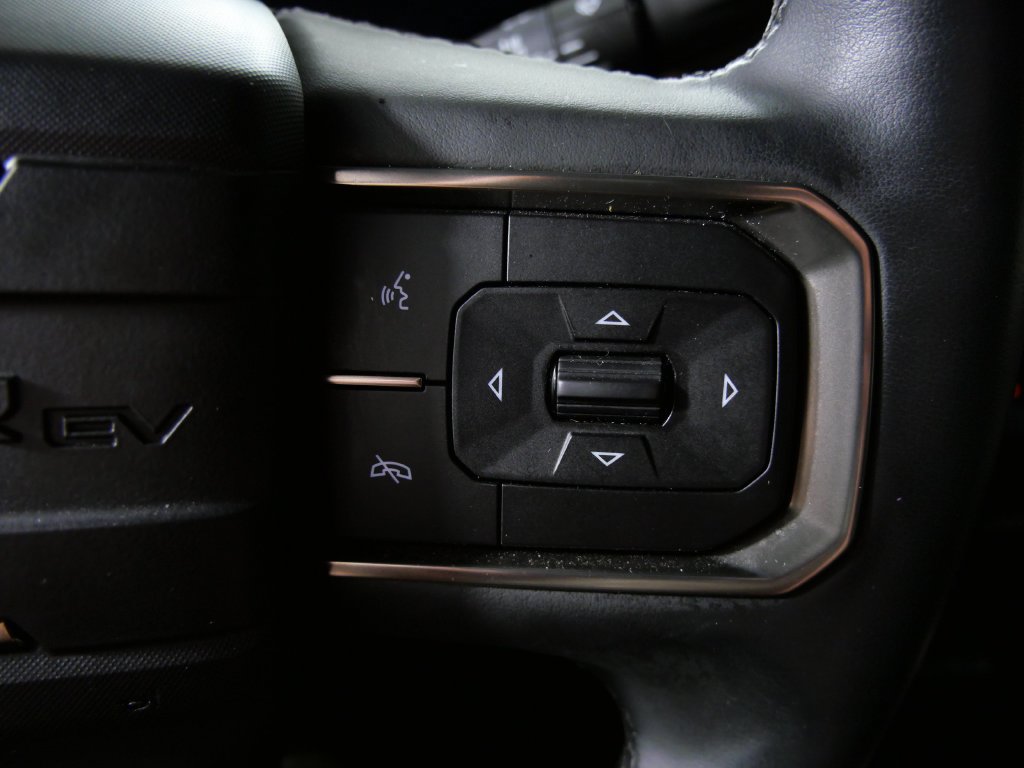 Used 2024 GMC Hummer EV 3X AWD/4WD image 23