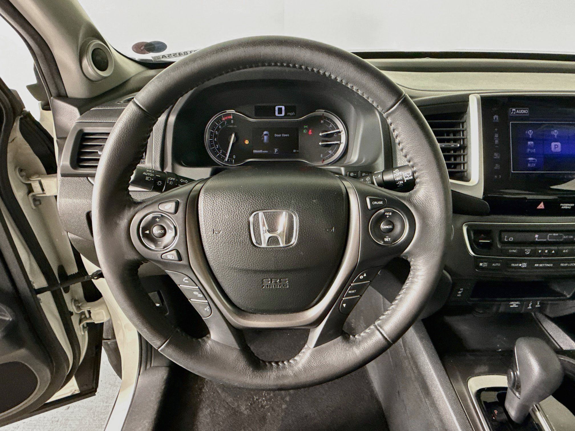 Used 2018 Honda Pilot EX-L image 11